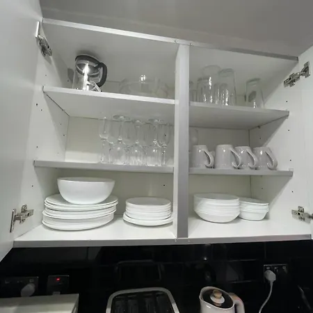 Vibrant 2-Bedroom Flat With Elevator In Marylebone, Close To Hyde Park & Edgware Road Apartment