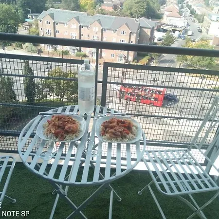 Urban Oasis: North London Appartement