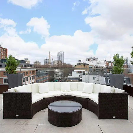Stunning 3 Bedroom Penthouse Private Terrace Ac Apartment
