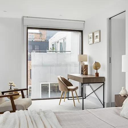 Apartment Stunning 3 Bedroom Penthouse Private Terrace Ac *