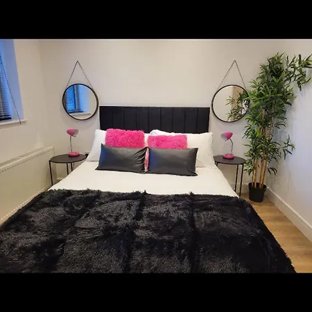 Апартаменты Innit Townhouse *
