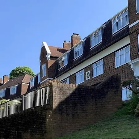 Bingham Riverhouse 3*