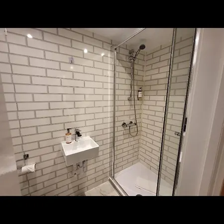 Innit Townhouse