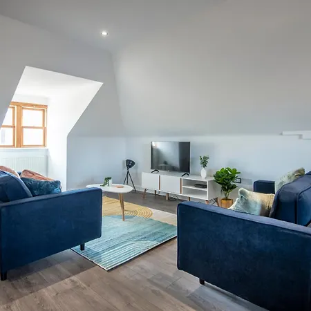 The Loft - Spacious Luxury 2 Bed 2 Bath With Free Secure Parking And Tube Close By *