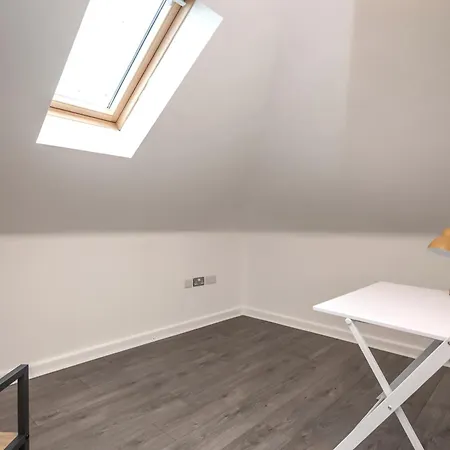 The Loft - Spacious Luxury 2 Bed 2 Bath With Free Secure Parking And Tube Close By Apartment