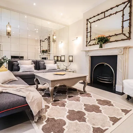 Lovely Kensington In A Prime Location