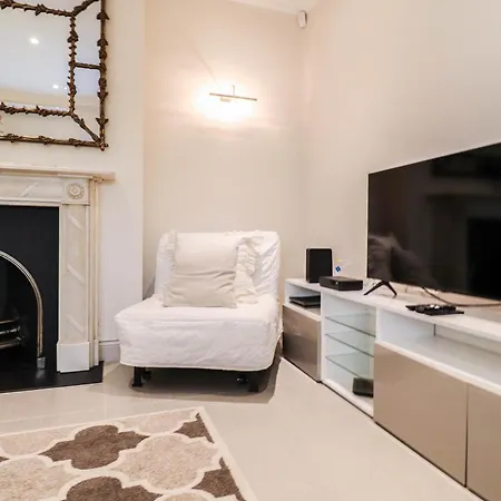 Apartment Lovely Kensington In A Prime Location