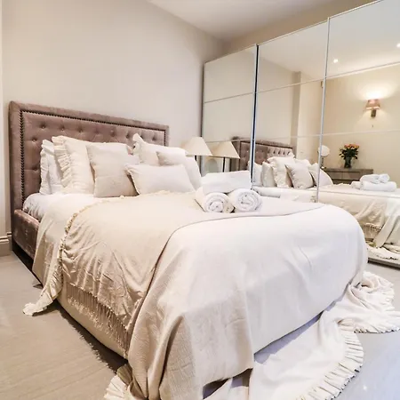 Lovely Kensington In A Prime Location Apartment London