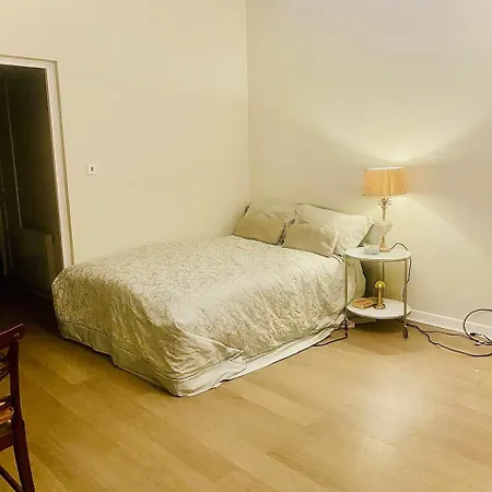 Apartment Chic In Leicester Sqaure! *