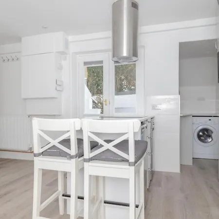 Sleek & Well-connected Flat Archway! Apartment *