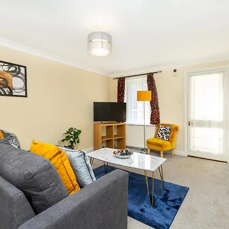 Charming 1br Flat, Canning Town, Excel, Hall London