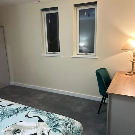 Luxury 2 Bedroom Around Lcy Airport London