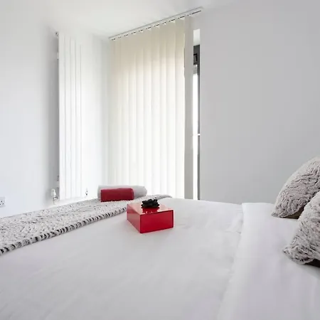 Apartment Utopian Modern