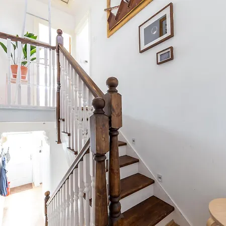 Holiday home Chic Semi-detached House With A Private Garden, Se