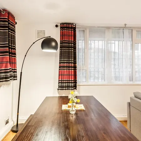 Spacious Ground Floor - Fab Location