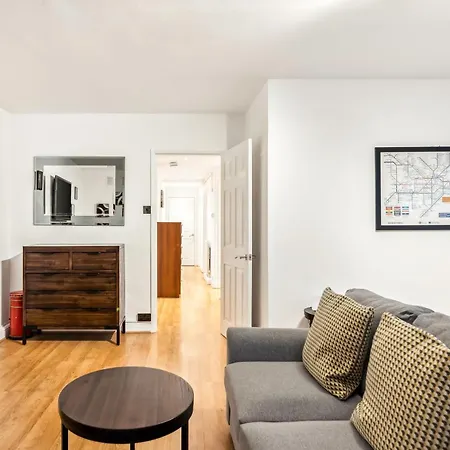 Spacious Ground Floor - Fab Location