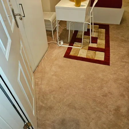 Guest house London Heathrow Glamour Mansion House