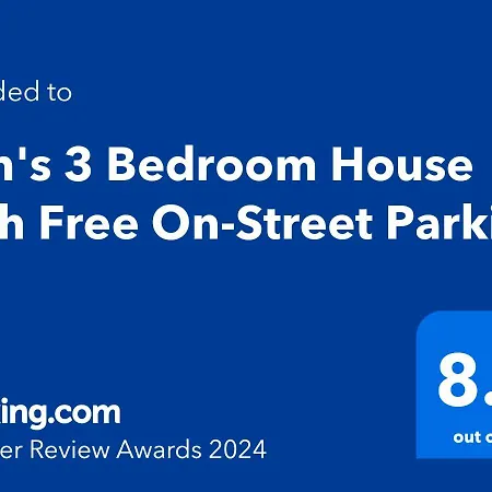 Kim's 3 Bedroom House With Free On-street Parking - 3 Double Beds, Spacious Palmers Green