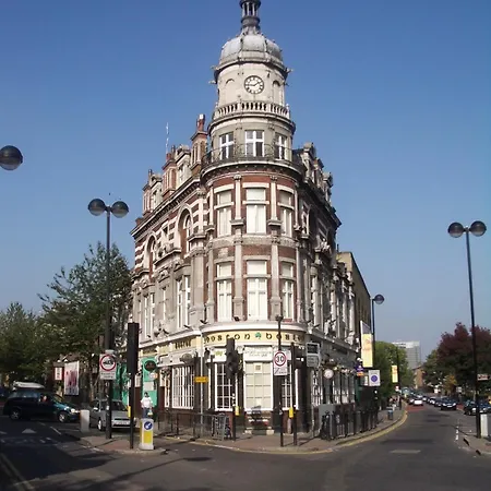 Great Value With Garden In Tufnell Park Near Emirates Stadium And 10 Mins To Kings Cross
