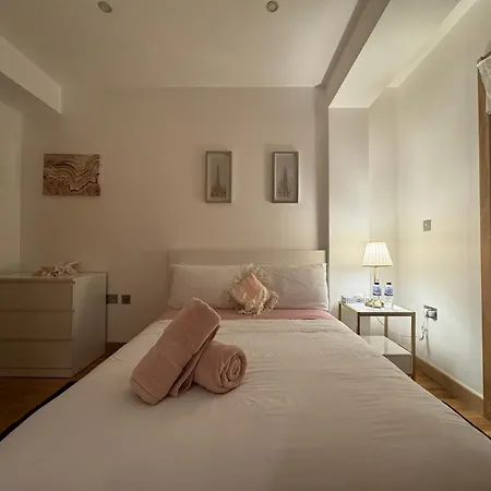 The Noko 2 Bedroom Central By Wild *