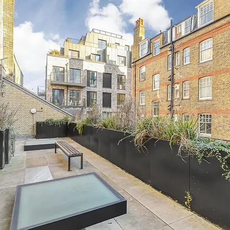 The Covent Courtyard Flat London