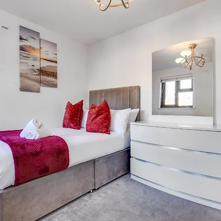 Apartment Livestay - Stylish 3-bed Gem In Trendy E1