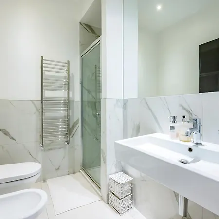 Apartment Chelsea Two Bedroom