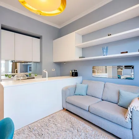 Chelsea Two Bedroom Apartment London