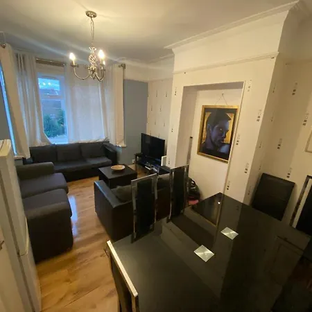 Three Bedroom Flat, Camborne Avenue W13