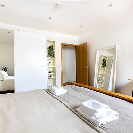 Luxury Penthouse In Londres