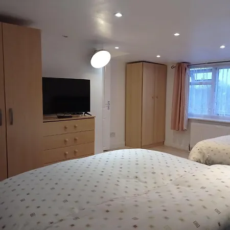 Shepherds Spacious House 4-beds Holiday home *