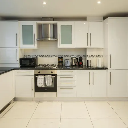 Superb House Close To Little Venice *