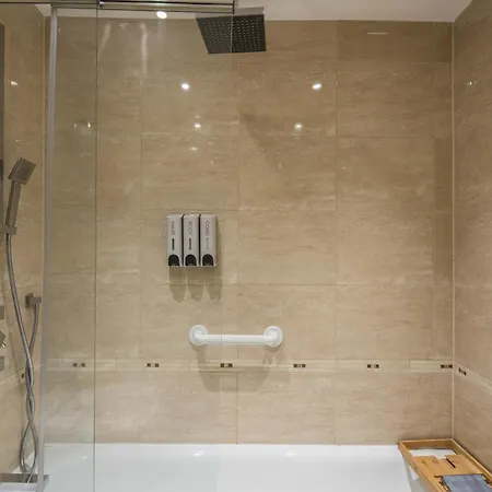 Holiday home Superb House Close To Little Venice *