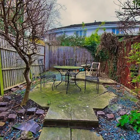 Two Bed House Near Kings Cross Apartment *