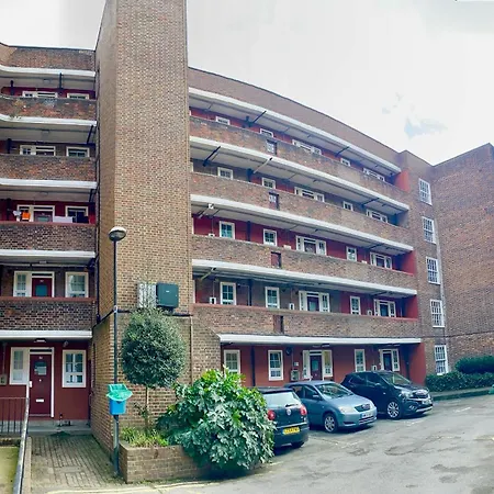 Vauxhall 1-bedroom Entire