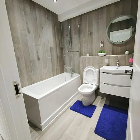 Apartment Flat 6 Crawford *