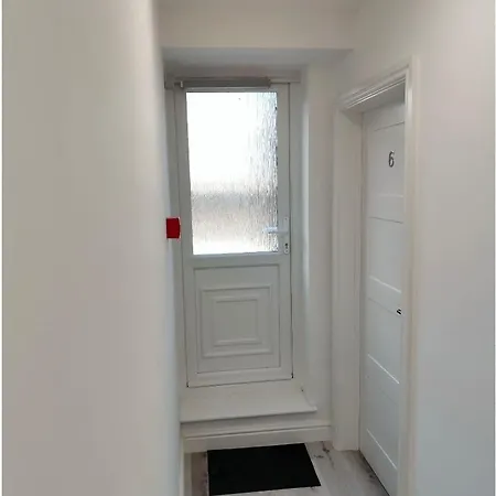 Apartment Flat 6 Crawford
