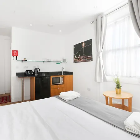 Beiroom Hyde Park *