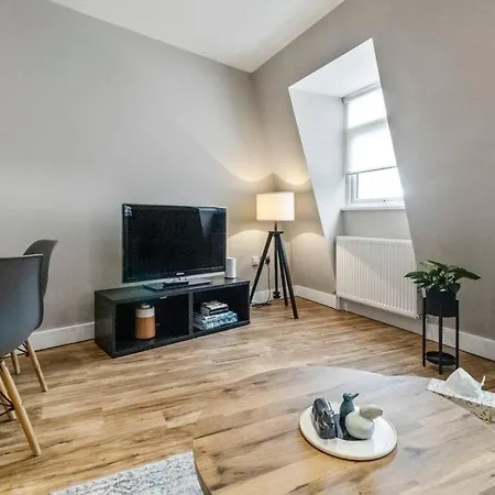 2 Bedroom Flat, Wembley Stadium Apartment London