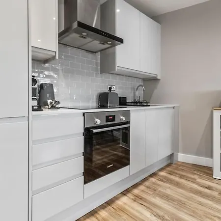Apartment 2 Bedroom Flat, Wembley Stadium *