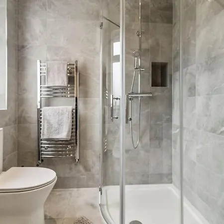 Apartment 2 Bedroom Flat, Wembley Stadium London