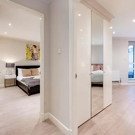 Stunning 2-bedroom-hosted By Sweetstay London