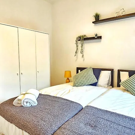 Holiday home Stratford City - Luxe House With Garden London