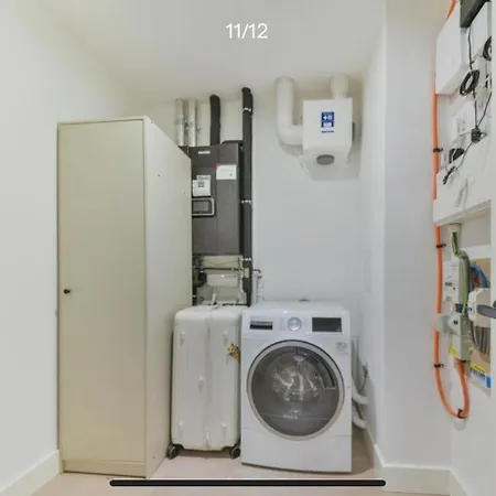 Female Only Ensuite Homestay London