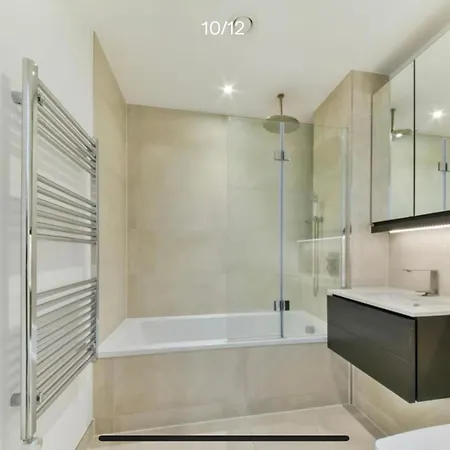 Female Only Ensuite London