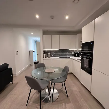 Homestay Female Only Ensuite