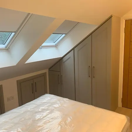 Apartment One Bedroom *