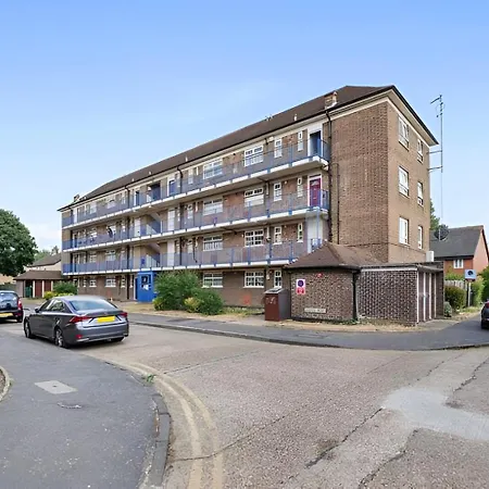 The Serene 2-bedroom Flat W Free Street Parking Sutton (Greater London)