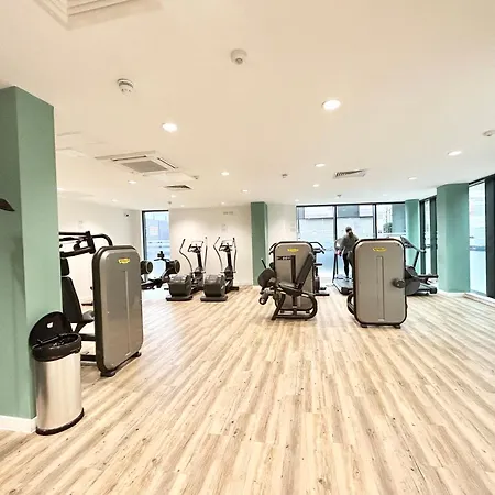 Canary Wharf, Sleeps 4, Fast Wifi, Gym, Prime Location Appartement *