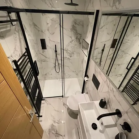 Two Bedroom - Apartment London
